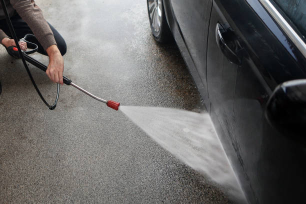 Best Roof Power Washing Services  in Stuart, VA